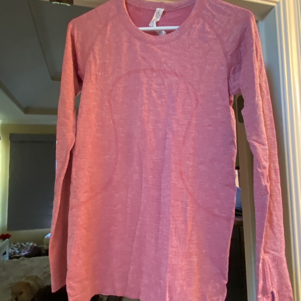 NWOT Lululemon Swiftly